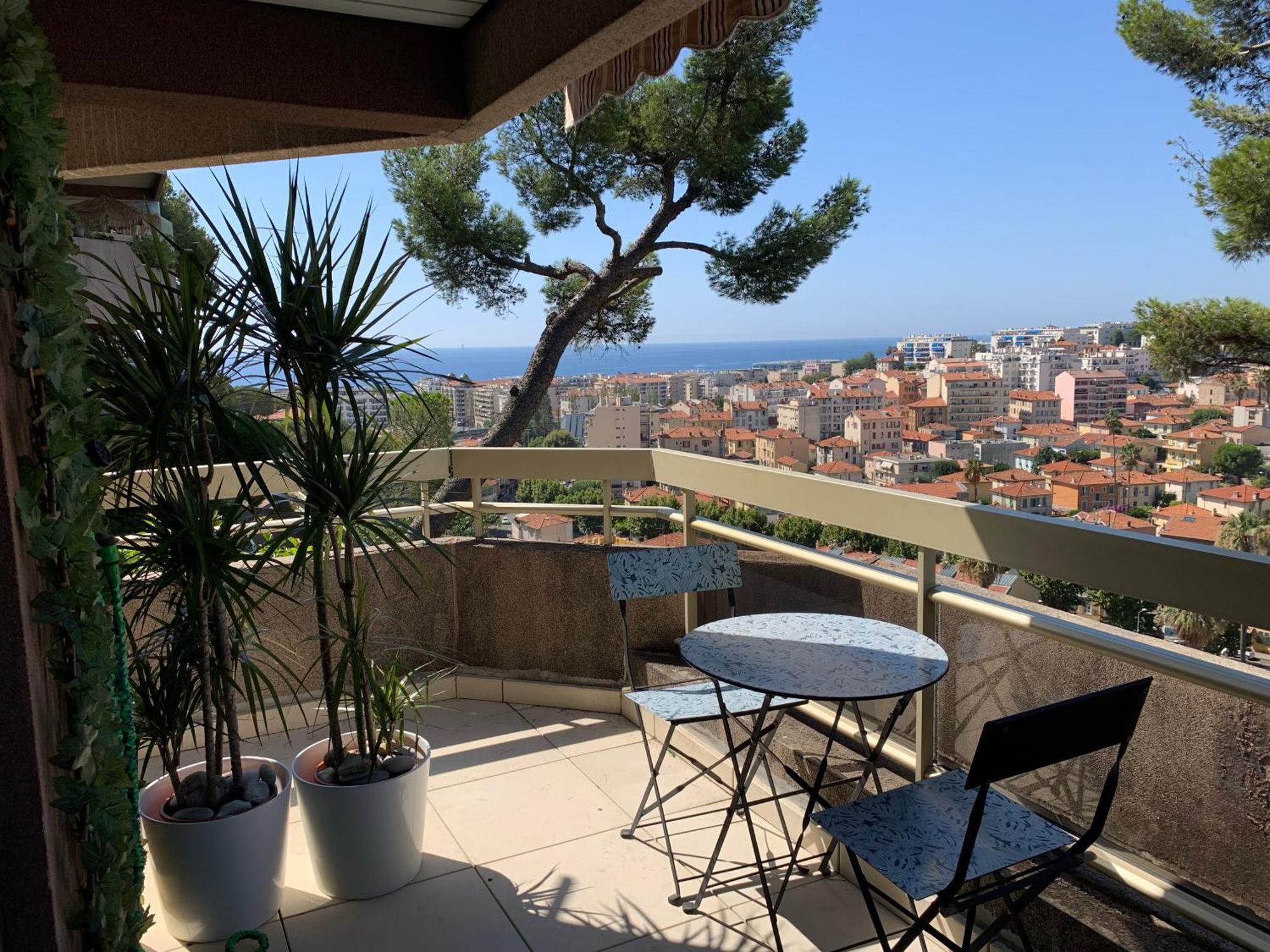 Nice, Grand Studio - Piscine - Terrasse Vue Mer Apartamento Exterior foto